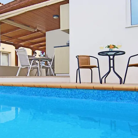 Mila Villa